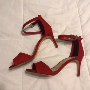 Gianni Bini 6.5 like new worn once